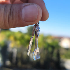 3D-Kleiderbügel-Anhänger aus 10 Karat, 14 Karat oder 18 Karat Gold