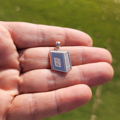 10K, 14K oder 18K Gold Buchanhänger