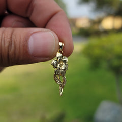 10K, 14K or 18K Gold Daffodil Flower Pendant