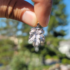 10K, 14K or 18K Gold Fig Leaf Pendant