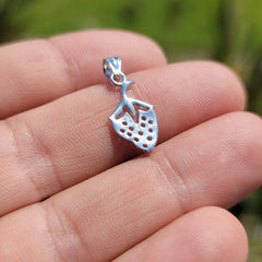 14K oder 18K Gold Erdbeeranhänger