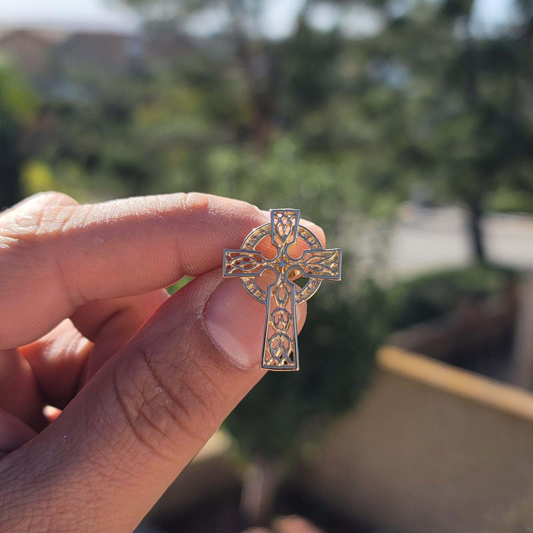 10K, 14K or 18K Gold Celtic Cross Pendant
