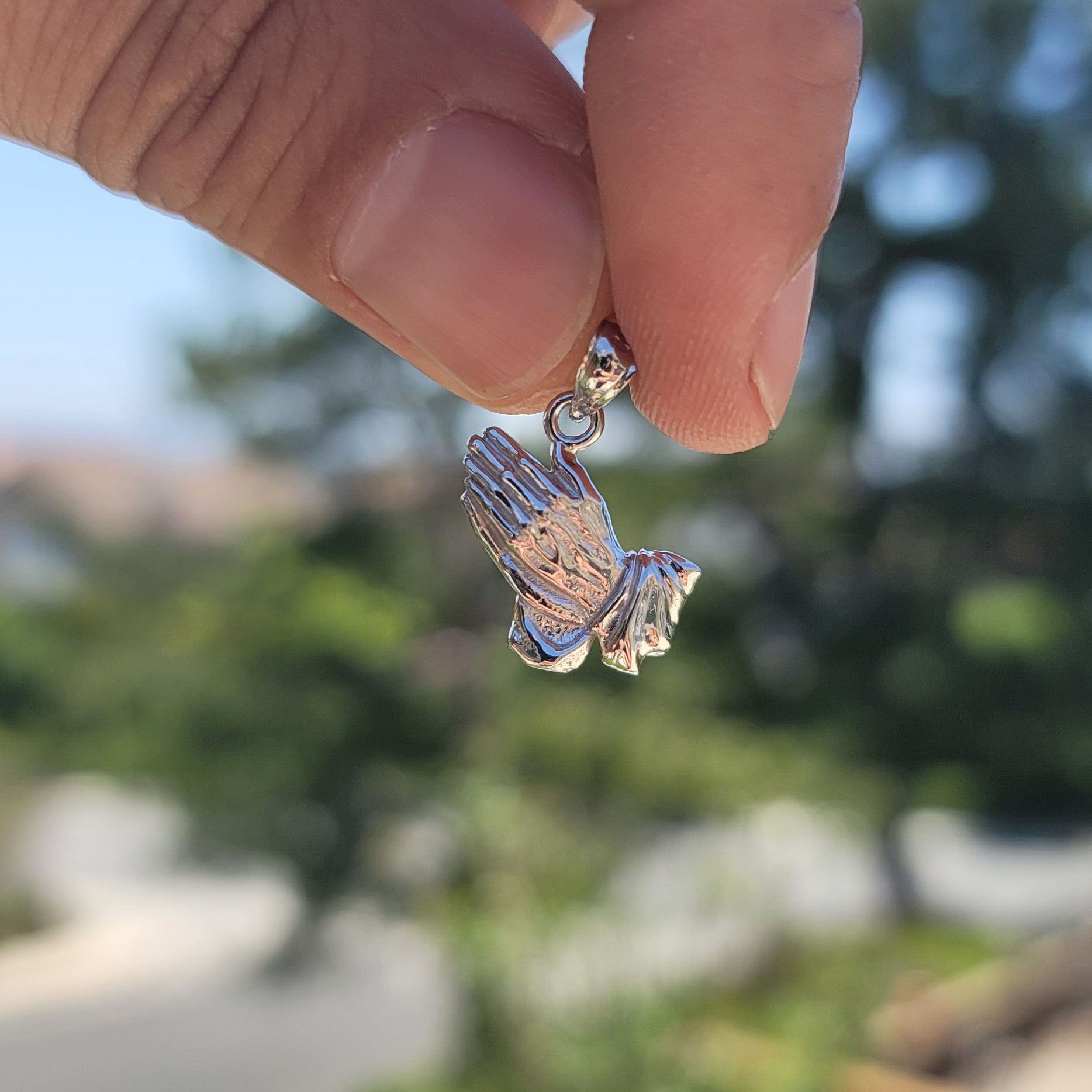 14K or 18K Gold Praying Hands Pendant