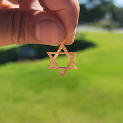 Colgante Estrella de David de Oro de 14K o 18K