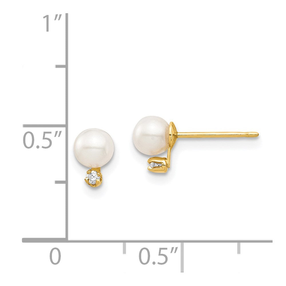 14K Yellow Gold Madi K 4-5mm White Round FWC Pearls CZ Post Earrings