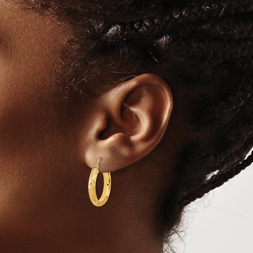 14K Yellow Gold Polished and Textured Diamond-cut Fancy Pattern Hoop Earrings