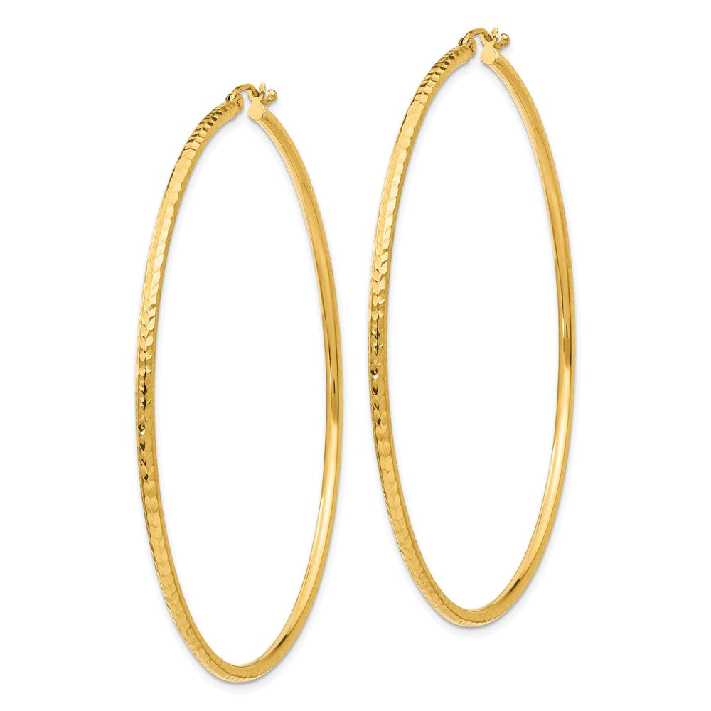 14K Yellow Gold Diamond-cut 2mm Round Tube Hoop Earrings