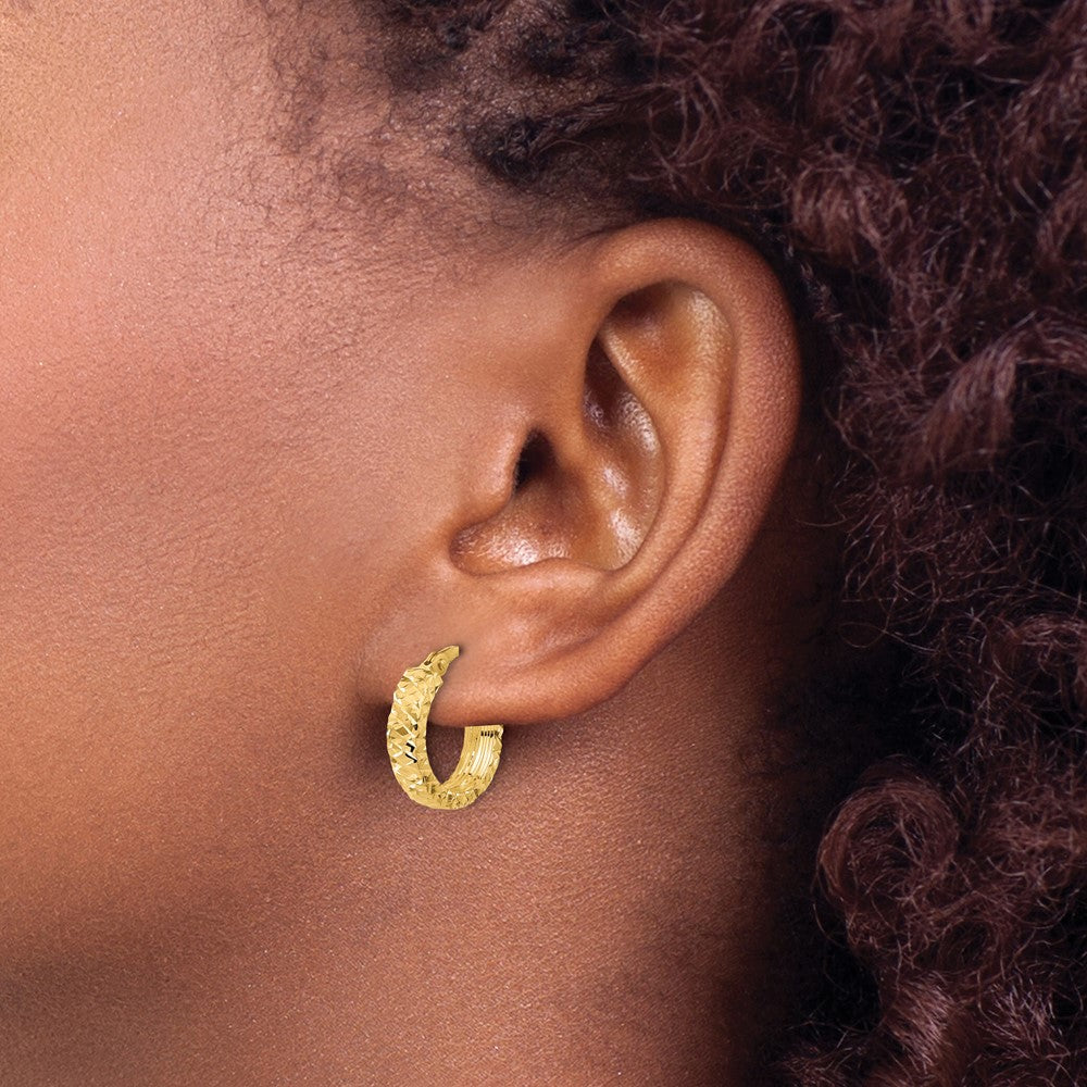 14K Yellow Gold Polished 4mm Diamond-cut Hoop Earrings