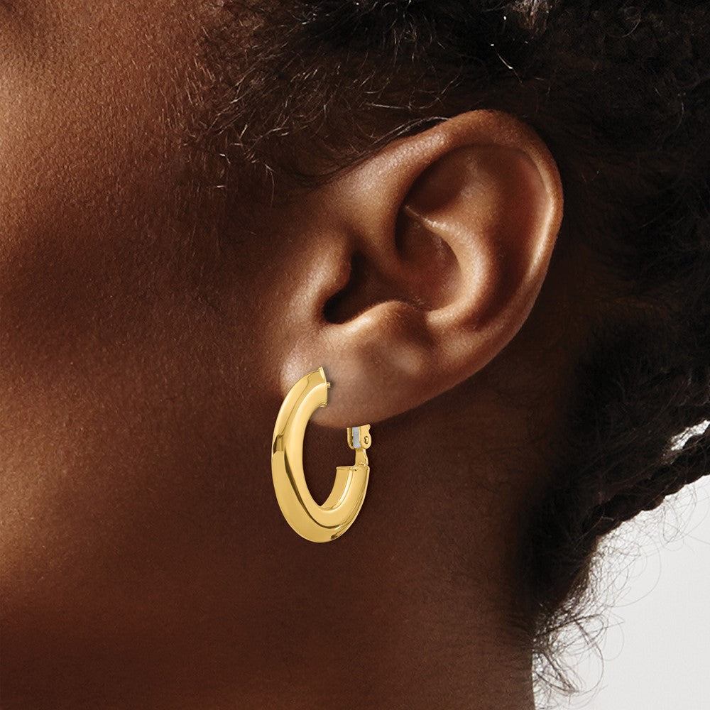 14K Yellow Gold Polished Knife Edge Oval Hoop Omega Back Earrings