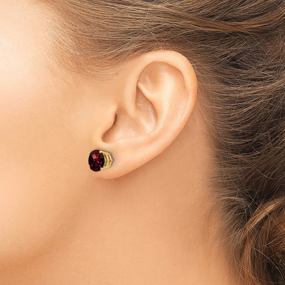14K Yellow Gold 8mm Garnet Checker Stud Earrings