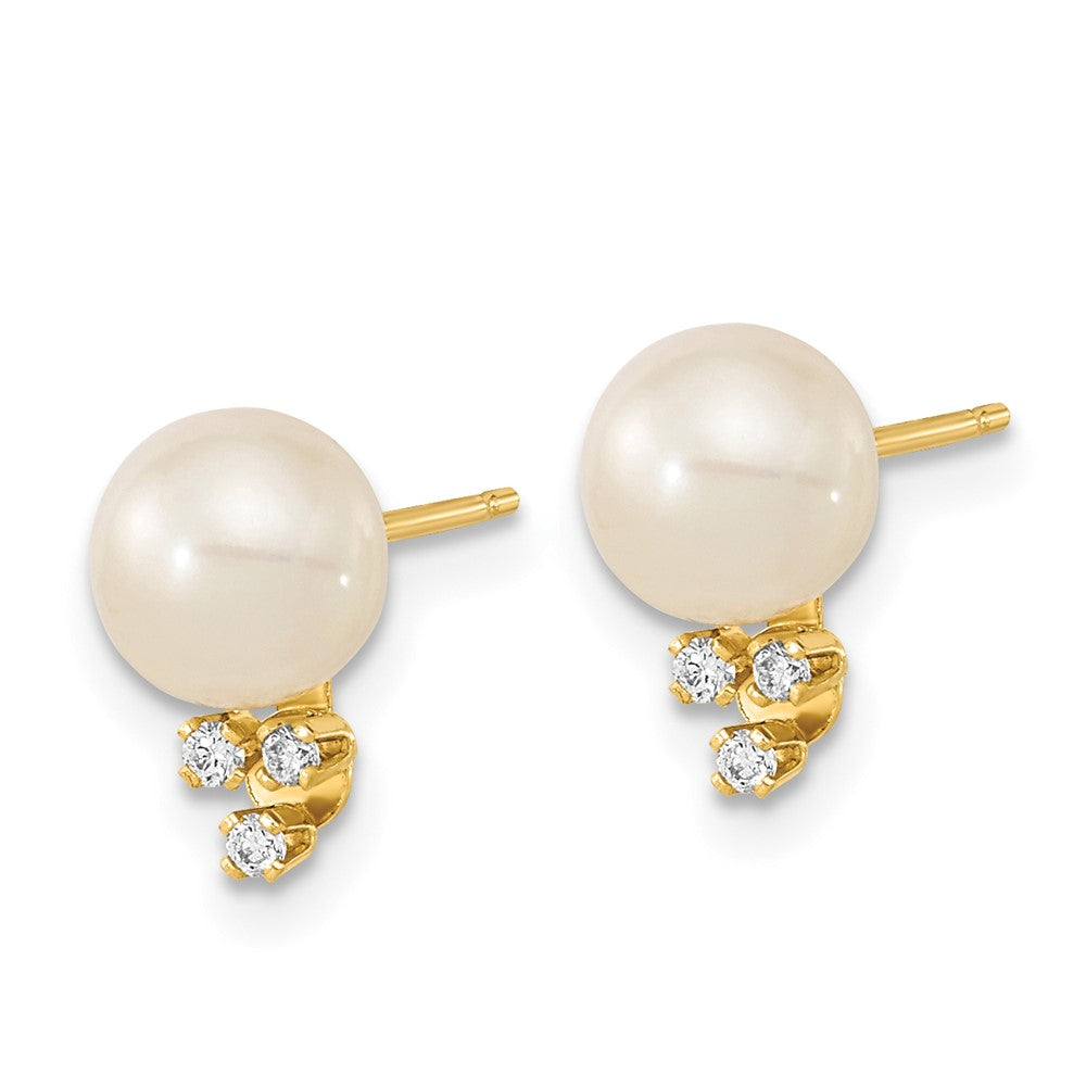 14K Yellow Gold 6-7mm White Round FWC Pearl .06ct Diamond Post Earrings