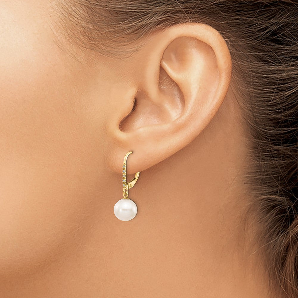 14K Yellow Gold 8-9mm White Round FWC Pearl .05ct Diamond Leverback Earrings