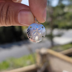 Sterling Silver Sand Dollar Pendant (Rhodium or Yellow Gold-plated)