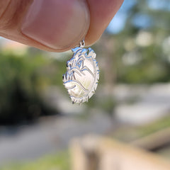 Sterling Silver Bulldog Pendant (Rhodium or Yellow Gold-plated)