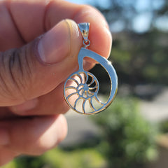 Sterling Silver Nautilis Shell Pendant (Rhodium or Yellow Gold-plated)