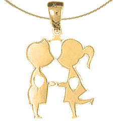 Anhänger „Junge und Mädchen küssen“ aus Sterlingsilber (rhodiniert oder gelbvergoldet)