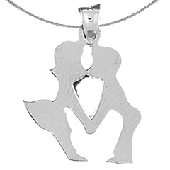 Anhänger „Junge und Mädchen küssen“ aus Sterlingsilber (rhodiniert oder gelbvergoldet)