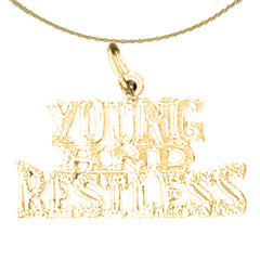 Anhänger mit Spruch „Young And Restless“ aus 14-karätigem oder 18-karätigem Gold