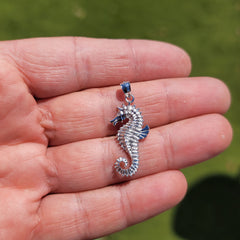 10K, 14K or 18K Gold Seahorse Pendant