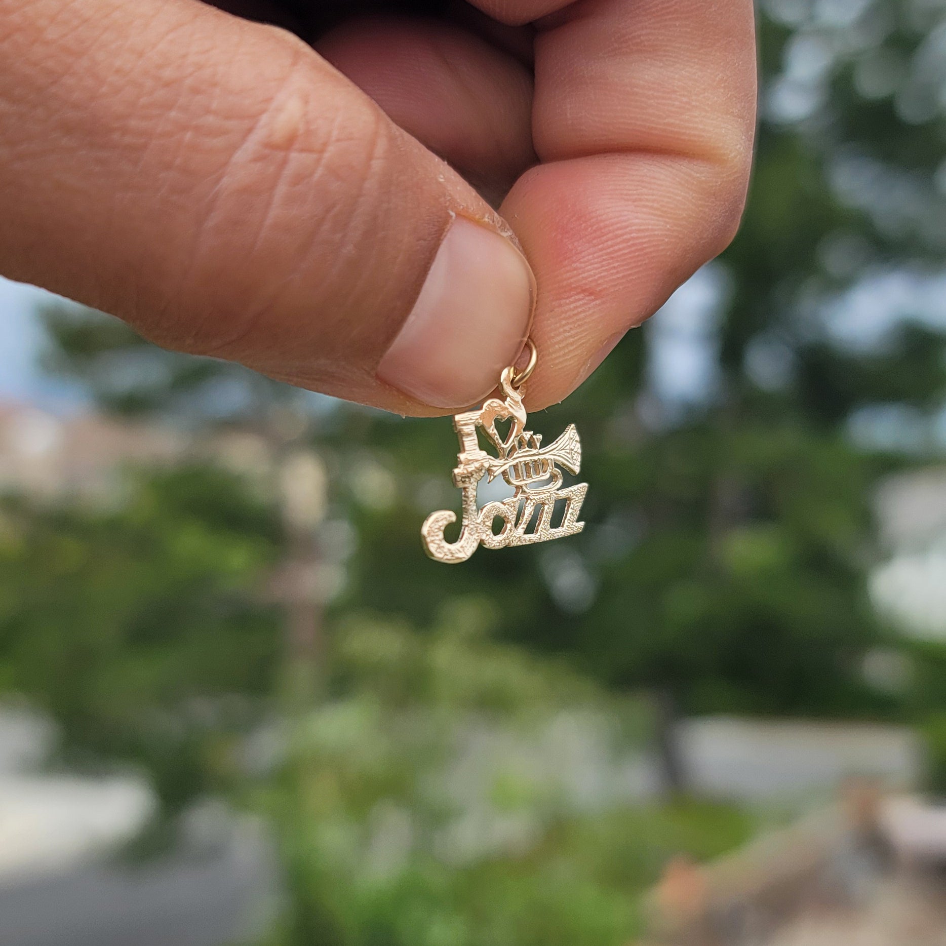 14K or 18K Gold I Love Jazz Saying Pendant