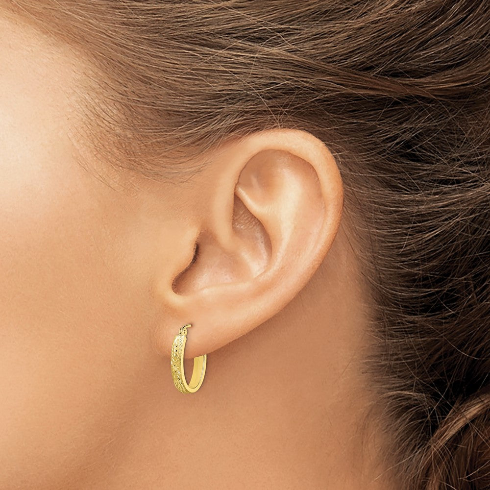 10K Yellow Gold Brushed Diamond-cut Oval Hoop Earrings