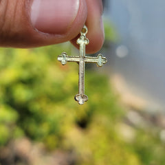 14K or 18K Gold Bottonnee Crucifix Pendant