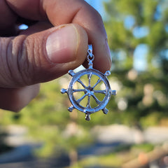 10K, 14K or 18K Gold Ships Wheel Pendant