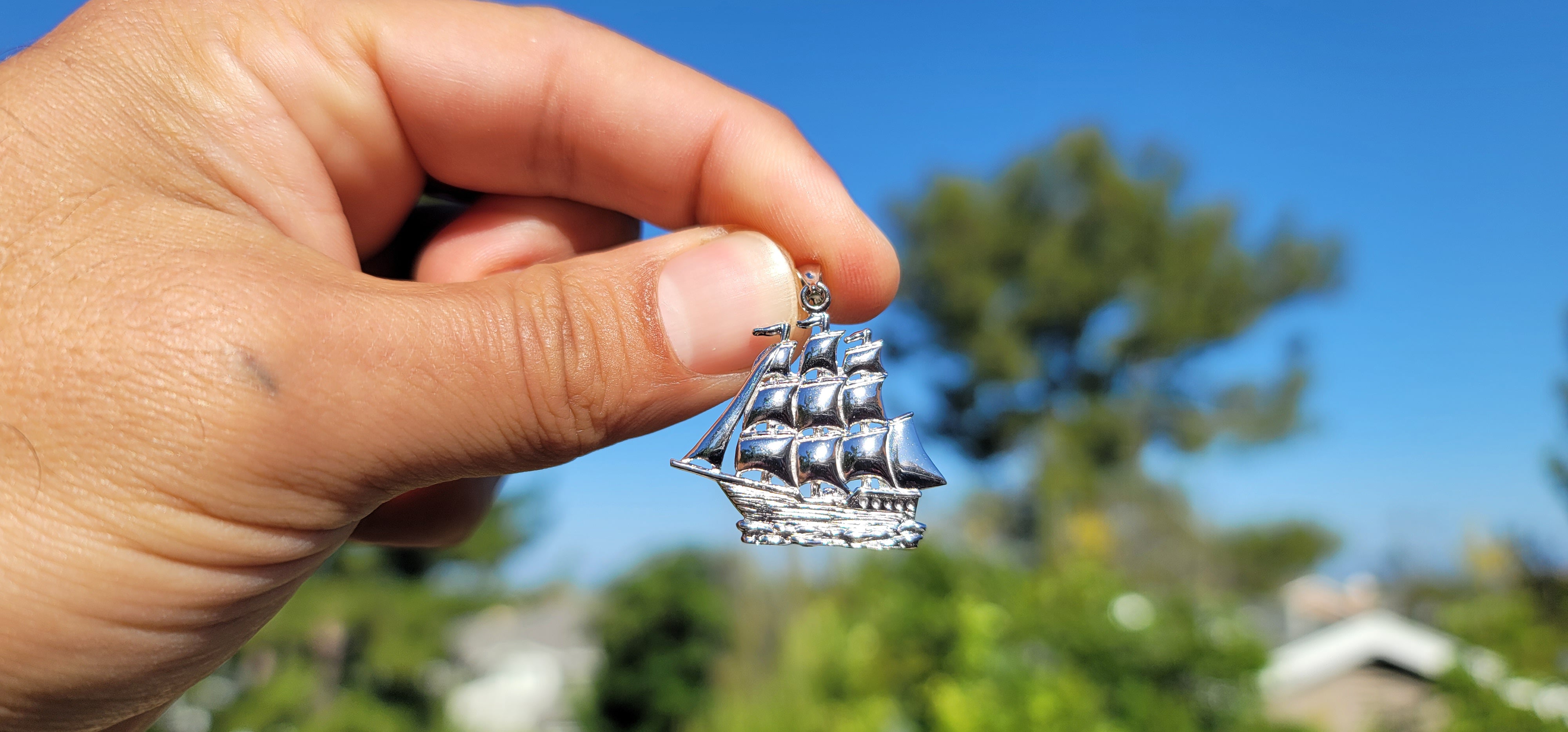 10K, 14K or 18K Gold Pirate Ship Pendant