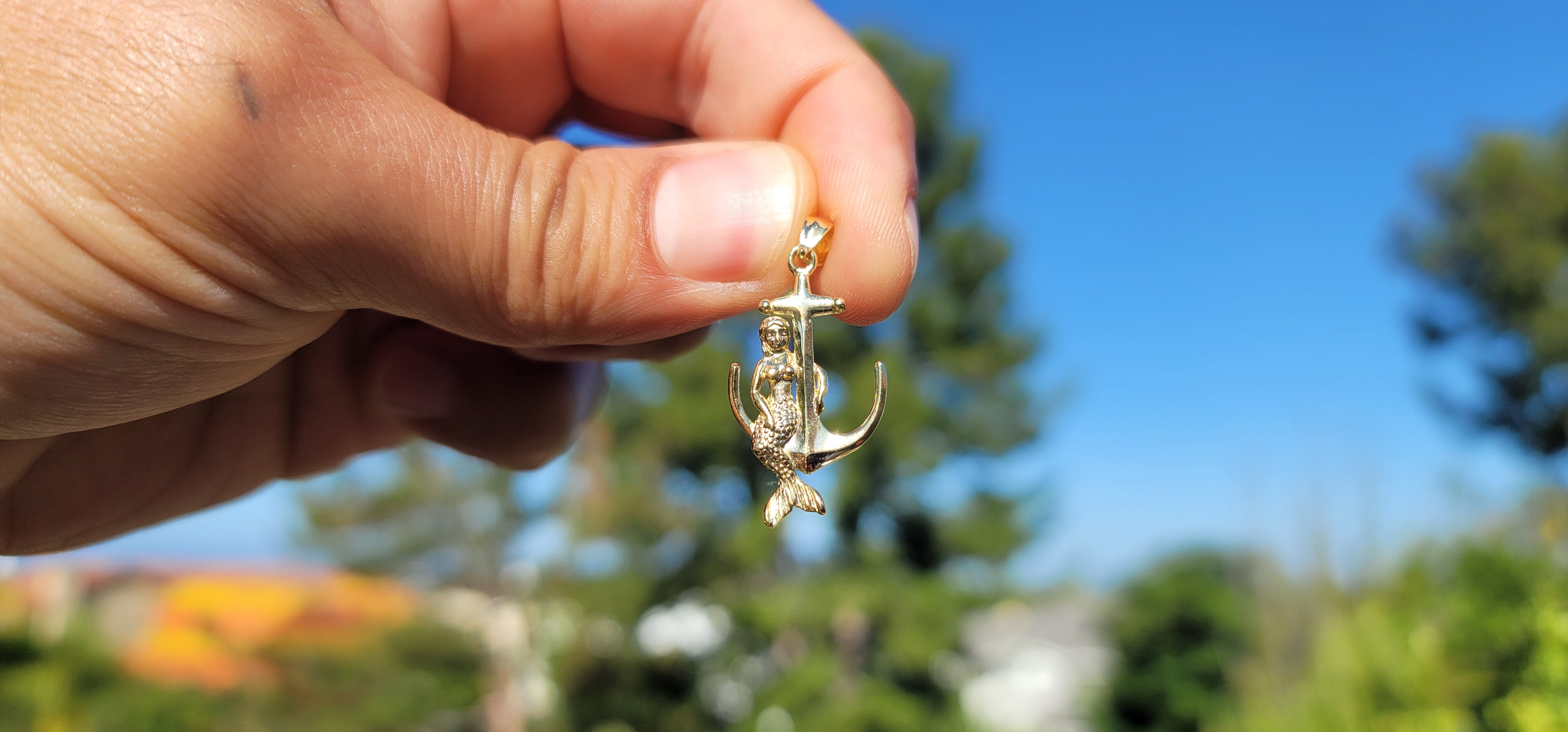 10K, 14K or 18K Gold Mermaid And Anchor Pendant