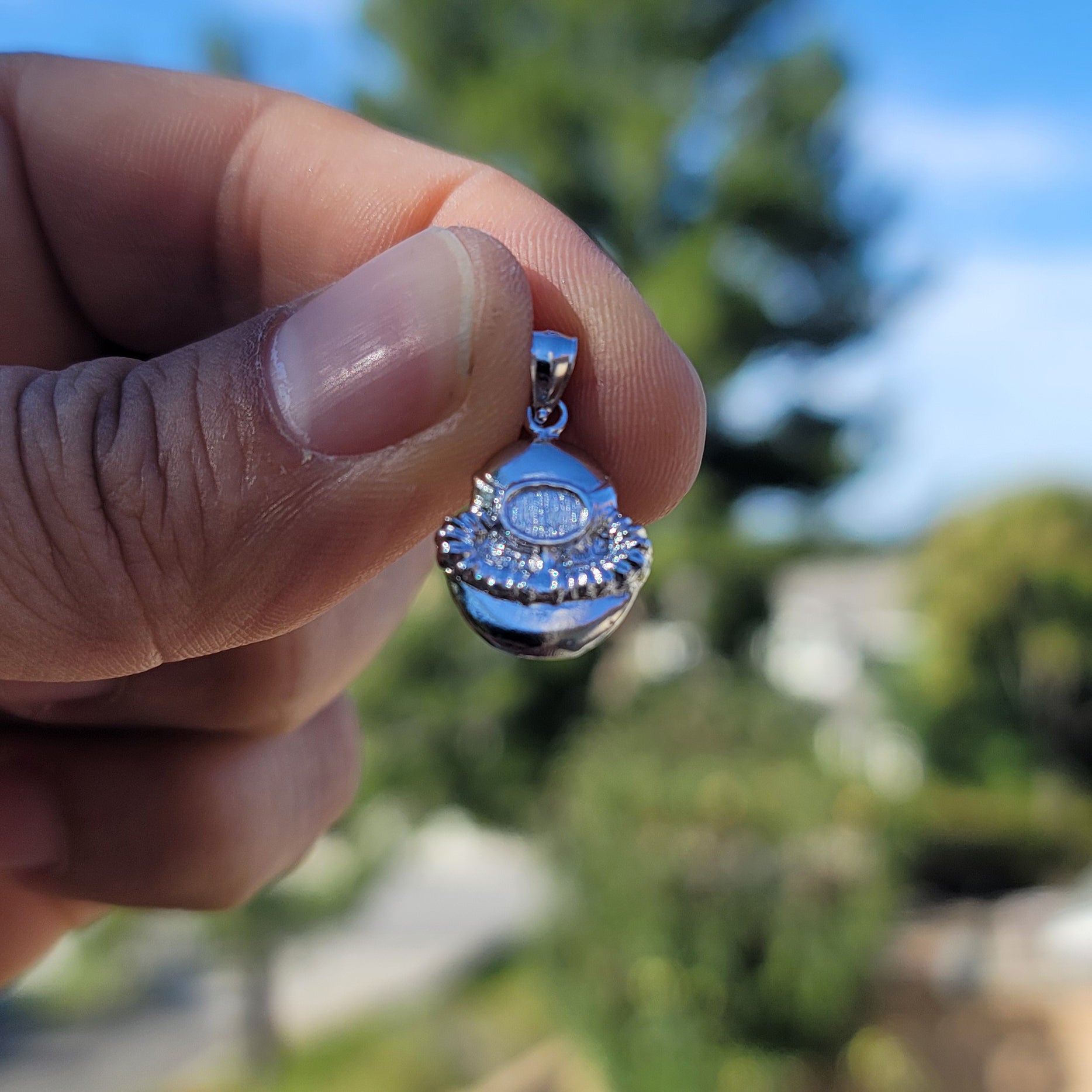 14K or 18K Gold Diving Helmet Pendant