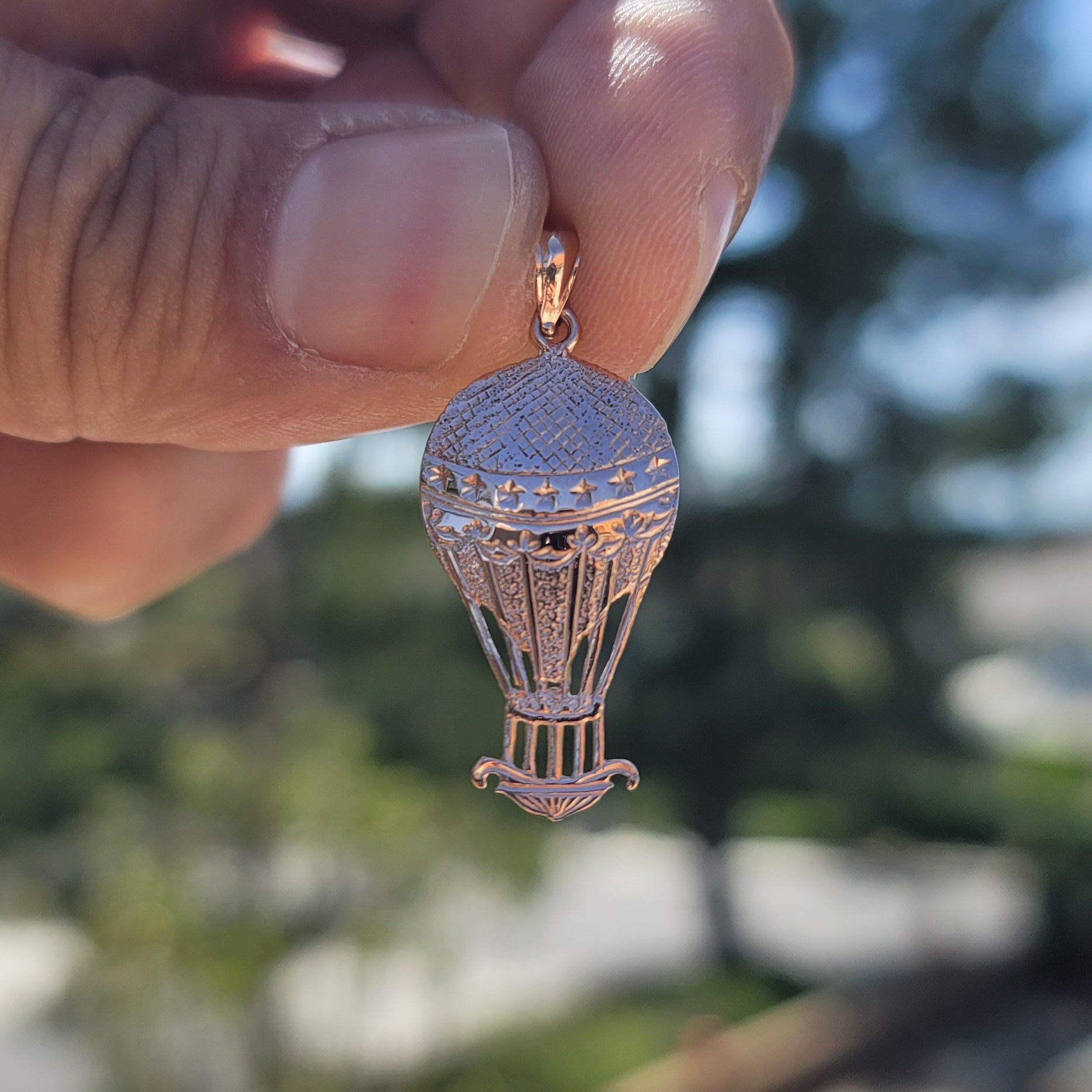 10K, 14K or 18K Gold Hot Air Balloon Pendant