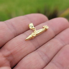 10K, 14K or 18K Gold Race Car Pendant