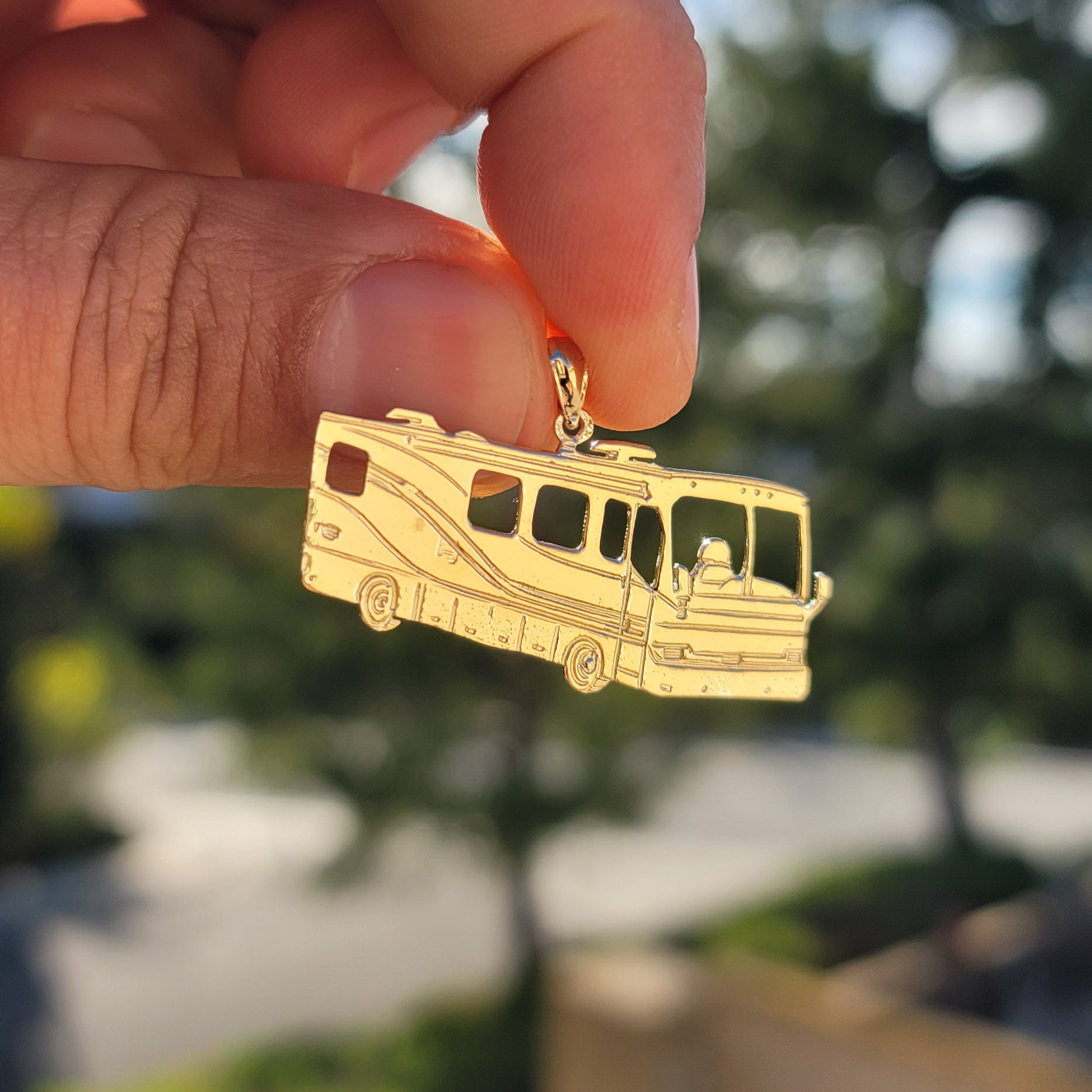 10K, 14K or 18K Gold RV Recreational Vehicle Pendant