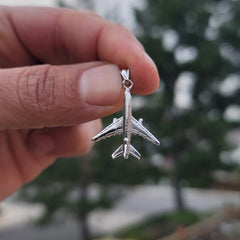 10K, 14K or 18K Gold 3D Airplane Pendant