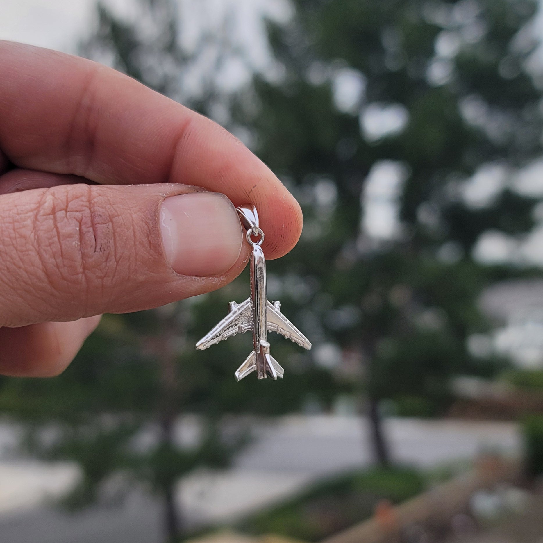 10K, 14K or 18K Gold 3D Airplane Pendant