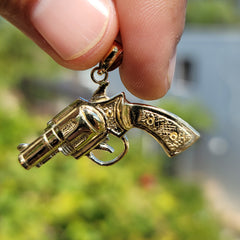 Revolver-Anhänger aus 10 Karat, 14 Karat oder 18 Karat Gold