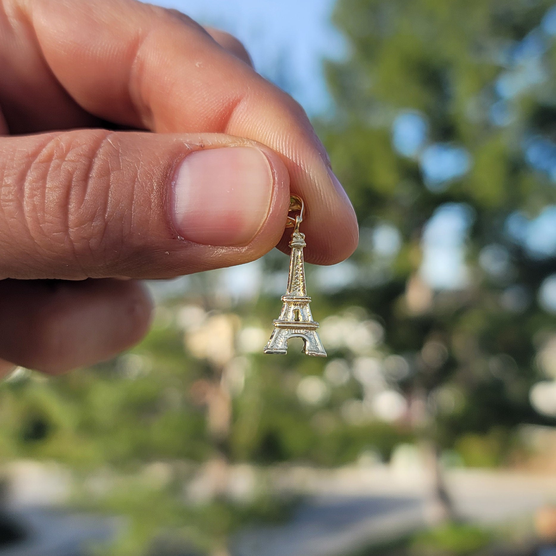 14K or 18K Gold 3D Eiffel Tower Pendant