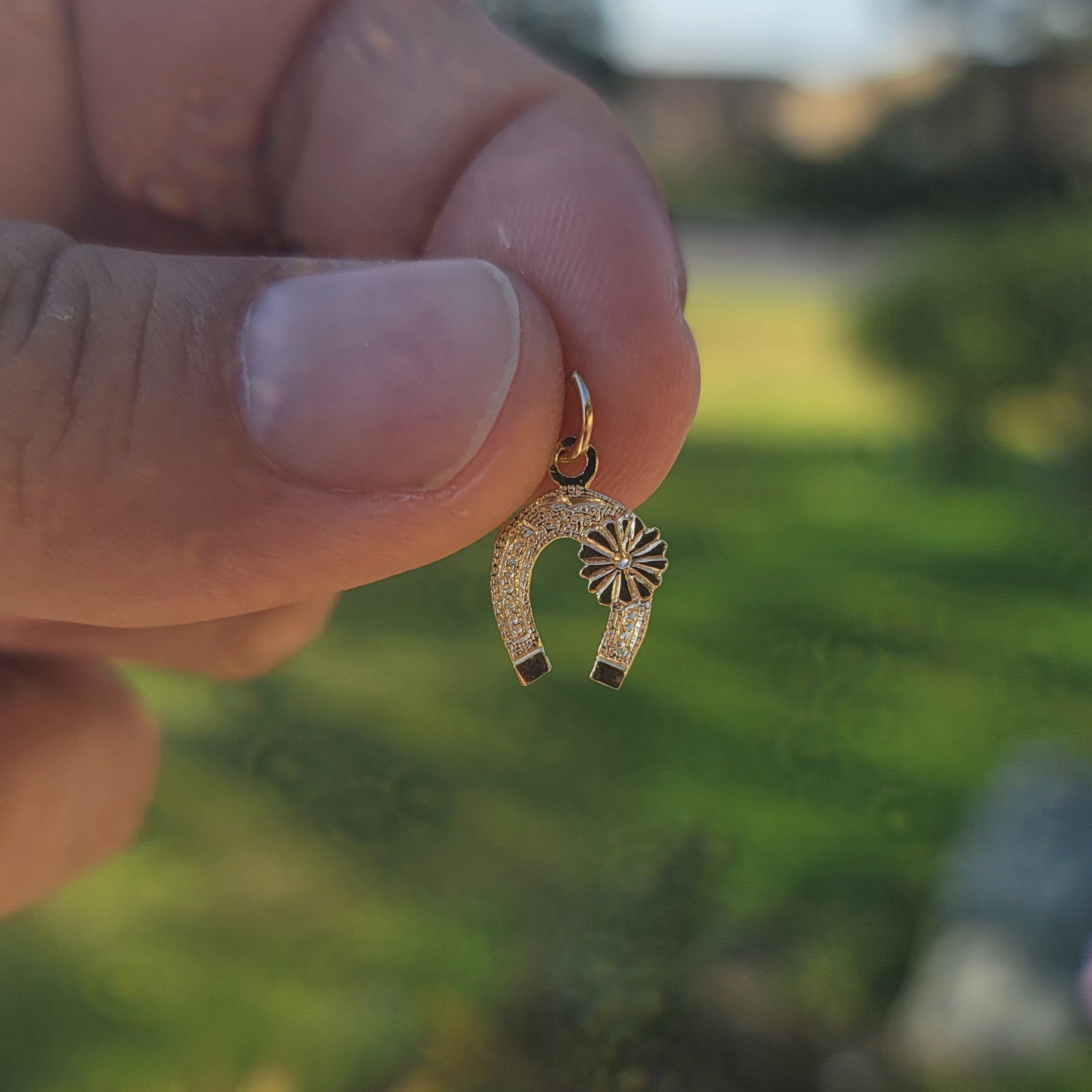 14K or 18K Gold Horseshoe With Clover, Shamrock Pendant