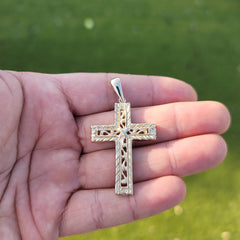 10K, 14K or 18K Gold Roped Cross Pendant