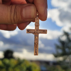 10K, 14K or 18K Gold INRI Crucifix Pendant