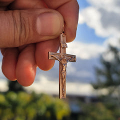 10K, 14K or 18K Gold INRI Crucifix Pendant