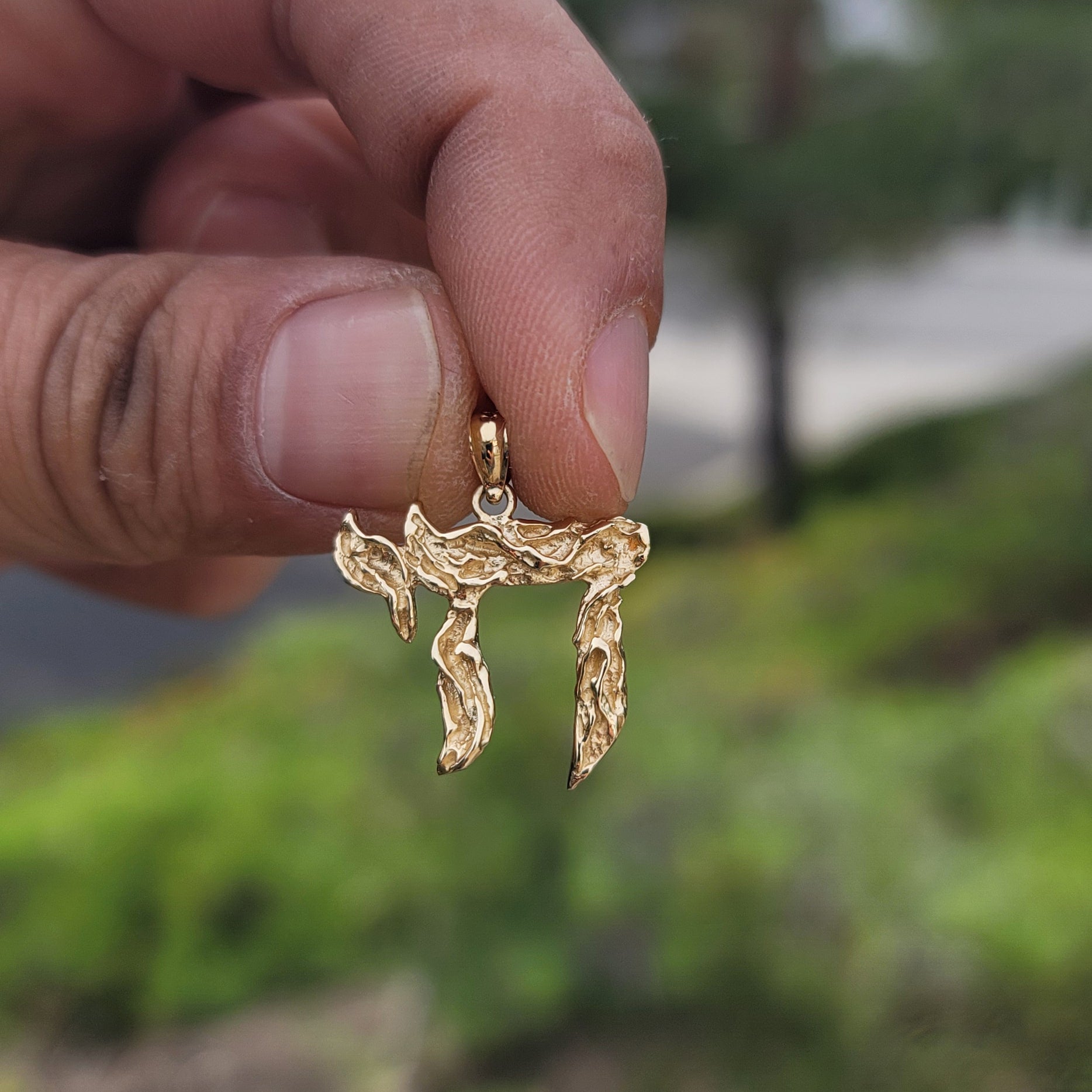 10K, 14K or 18K Gold Jewish Chai Pendant