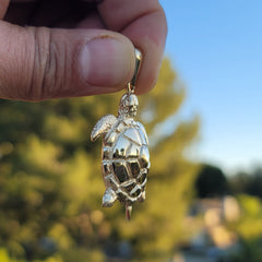 10K, 14K or 18K Gold Turtles Pendant