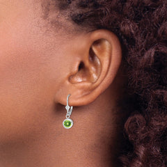 Rhodium-plated Sterling Silver 6mm Round Peridot Leverback Earrings