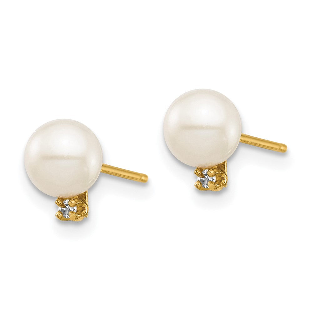 14K Yellow Gold Madi K 5-6mm White Round FWC Pearl .02ct Diamond Post Earrings