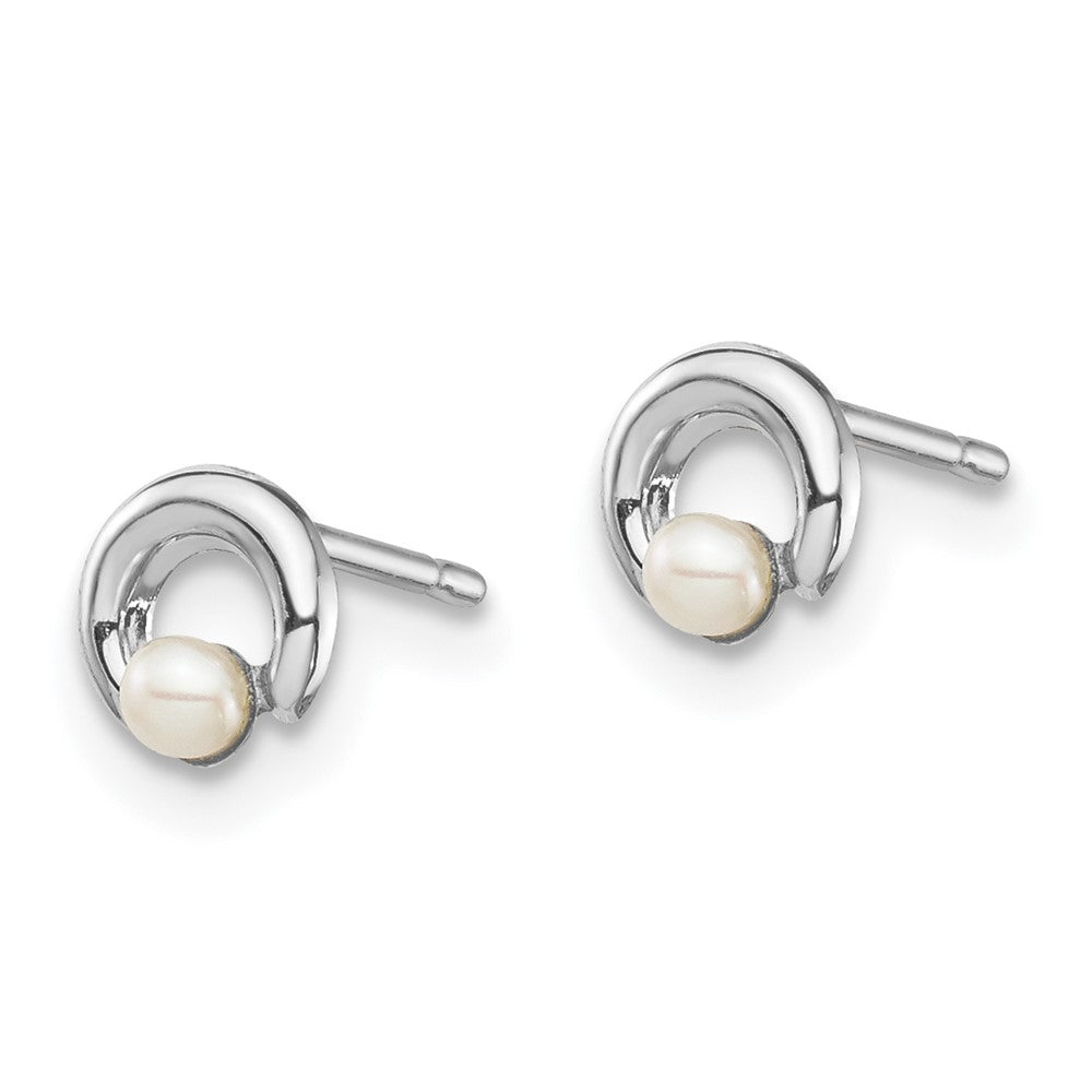 14K White Gold Madi K Button FWC Pearl Circle Post Earrings