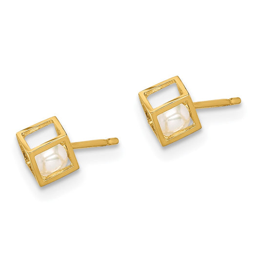 14K Yellow Gold Madi K White FWC Pearl Square Post Earrings