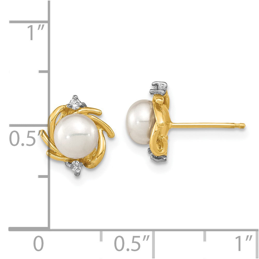 14K Yellow Gold Madi K 5-6mm Button White FWC Pearl .04ct. Diamond Earrings