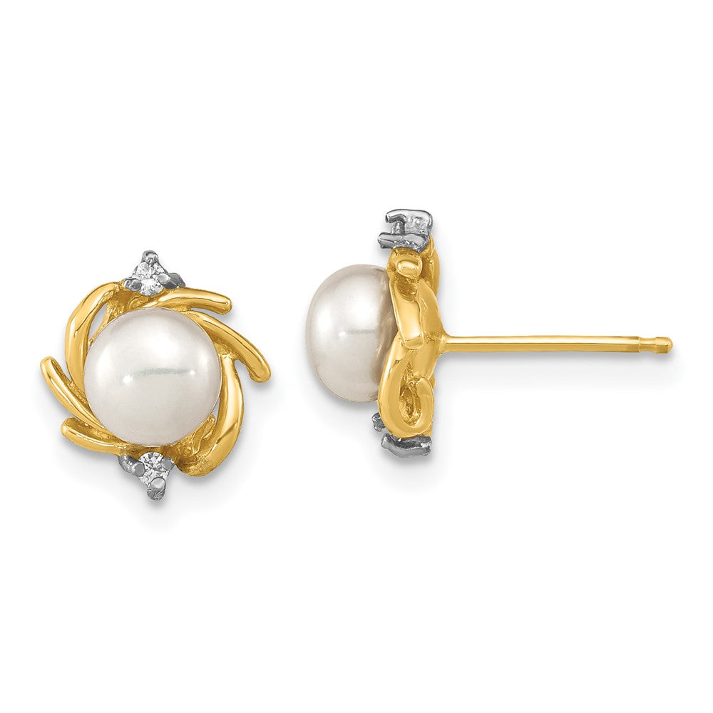 14K Yellow Gold Madi K 5-6mm Button White FWC Pearl .04ct. Diamond Earrings