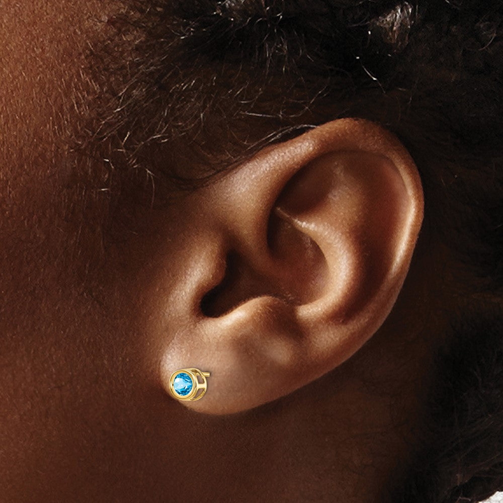 14K Yellow Gold 5mm Round Bezel December Blue Topaz Stud Earrings